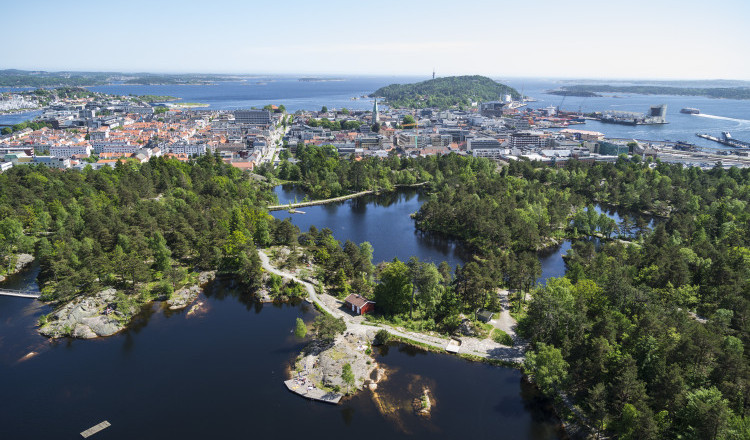 Flyfoto av Kristiansand